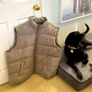 Puffer vest never worn